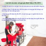 Máy xát gạo một pha gia đình Takyo TK 220 C giúp bà con tiết kiệm 50% chi phí mua gạo
