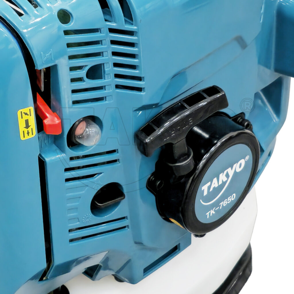 Động cơ của máy thổi lá Takyo TK 7650