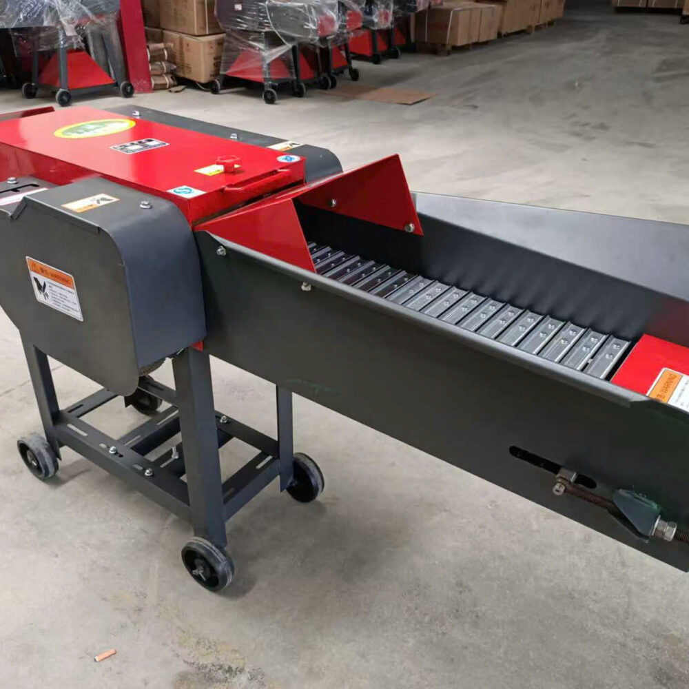MÁY BĂM RƠM, BĂM CỎ ĐA NĂNG NĂNG SUẤT CAO CÓ BĂNG TẢI TAKYO TK003 3 PHA 4KW